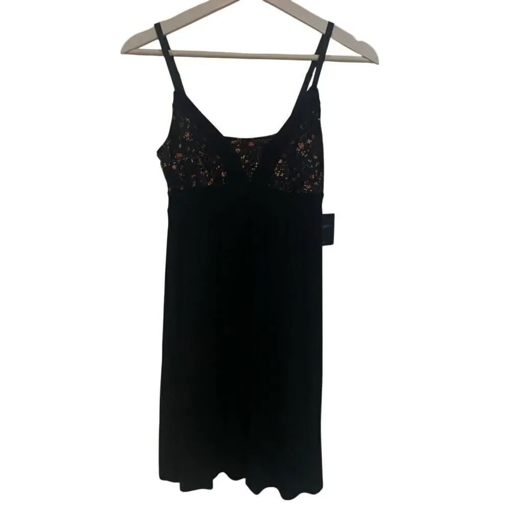 NWT Cynthia Rowley New York Sleepwear XS black lace chemise night gown